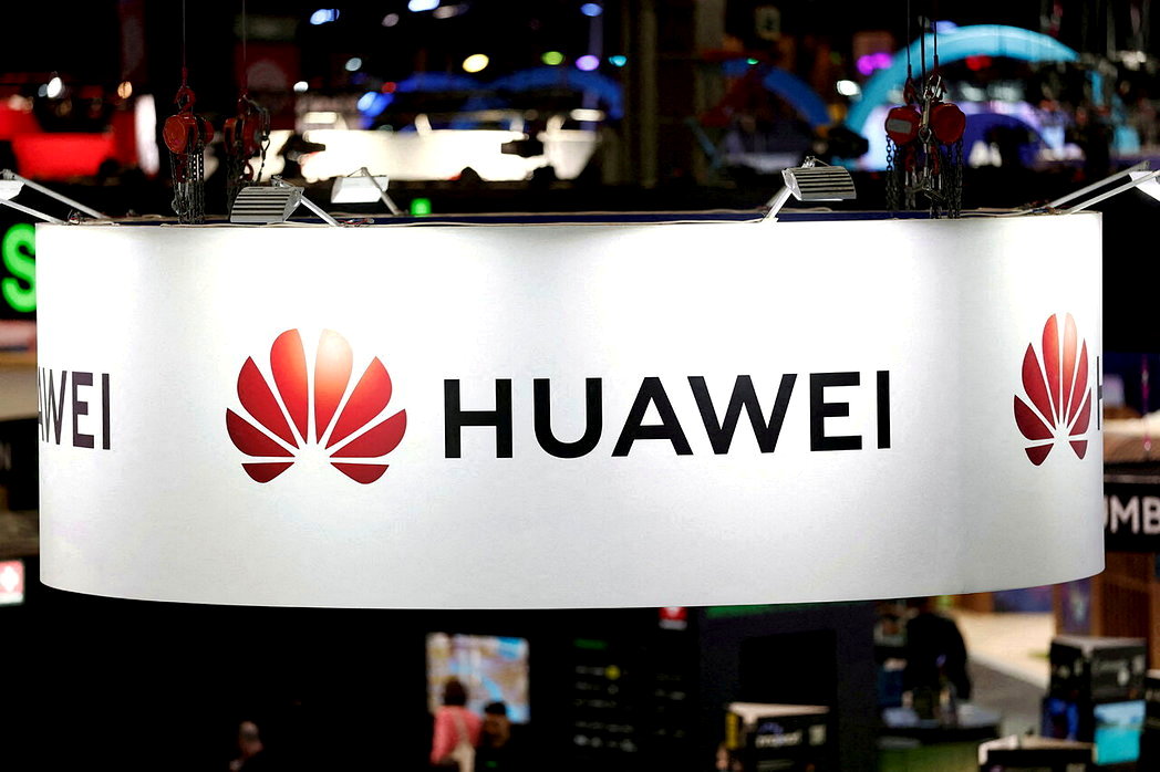 华为数据存储产品线副总裁吴俊杰6日表示,全球存储颗粒价格上涨确实对产业造成影响,... 华为数据存储产品线副总裁吴俊杰6日表示,全球存储颗粒价格上涨确实对产业造成影响,...